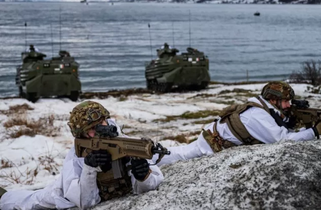 NATO prepares for the threat from Russia in the Arctic, a strategic area
