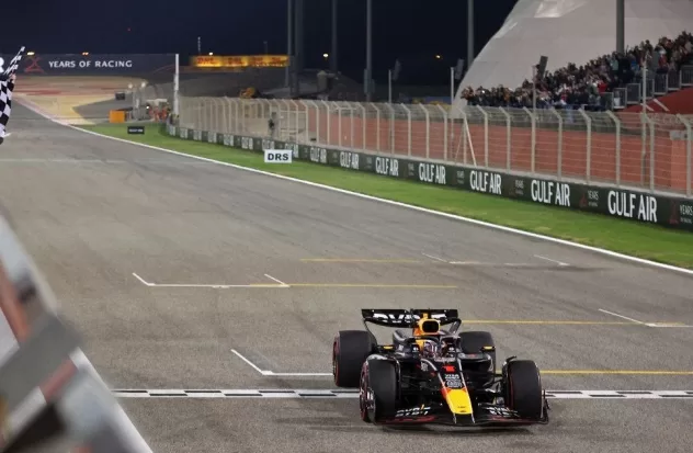 New season and the same Verstappen as always wins in Bahrain
