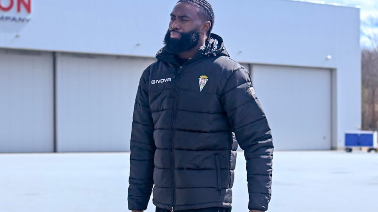 The viral image of Jaylen Brown with the Crdoba coat
