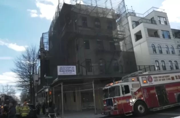 Two people injured after scaffolding collapses in Brooklyn
