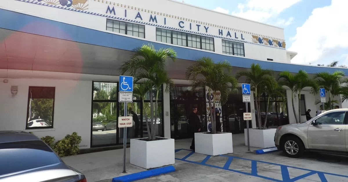 Federal judge declares Miami Commission district map unconstitutional
