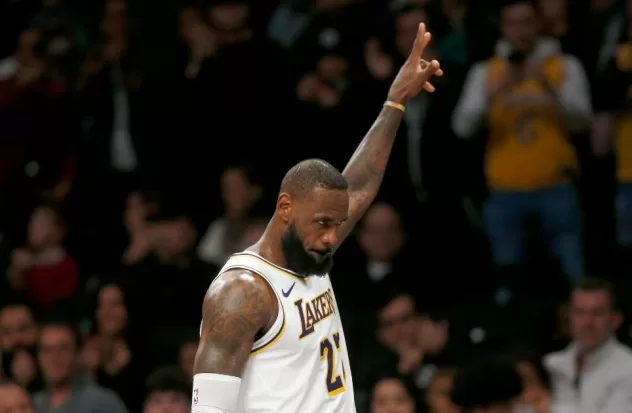 LeBron James seeks the miracle of the Lakers at the point of records

