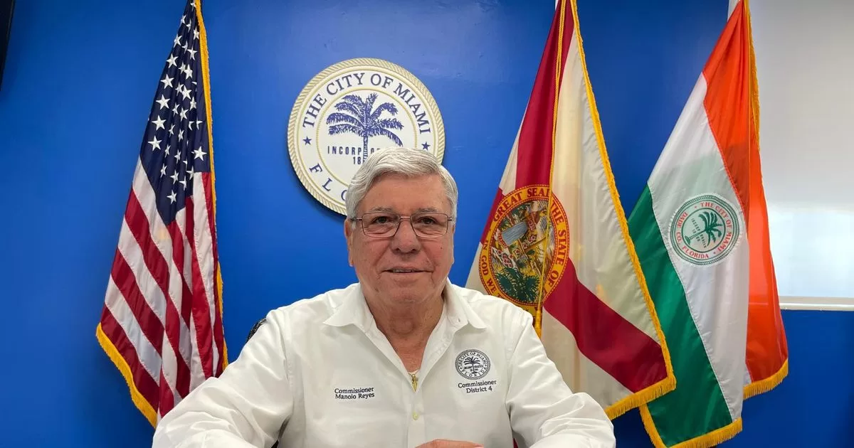 Manolo Reyes announces that he will run for mayor of Miami in 2025, if my health allows it.

