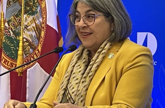 Mayor of Miami-Dade expresses her support for reimposing sanctions against the Maduro regime
