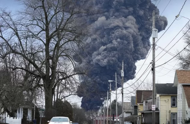 Railroad agrees to pay $600 million for Ohio disaster