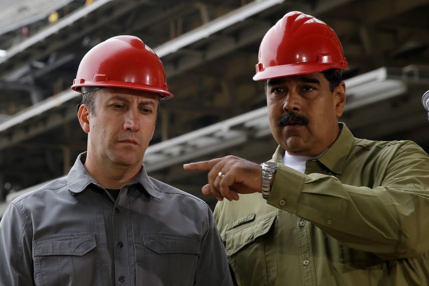 Nicolás Maduro, and his vice president Tareck El Aissami, tour the La Rinconada baseball stadium that is under construction, on the outskirts of Caracas, Venezuela, on May 19, 2018. 