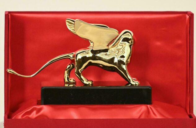 Filmmaker Peter Weir receives Honorary Gold Lion
