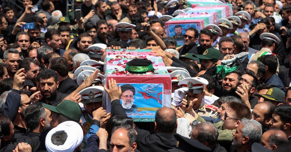 Iran buries Raisi and focuses on the election of the new president
