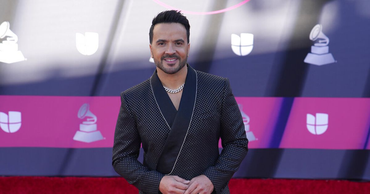Luis Fonsi assures that talking about his separation from Adamari López exhausts him
