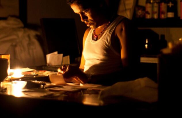 Provinces of Cuba live with only 5 hours of electricity and up to a month without water
