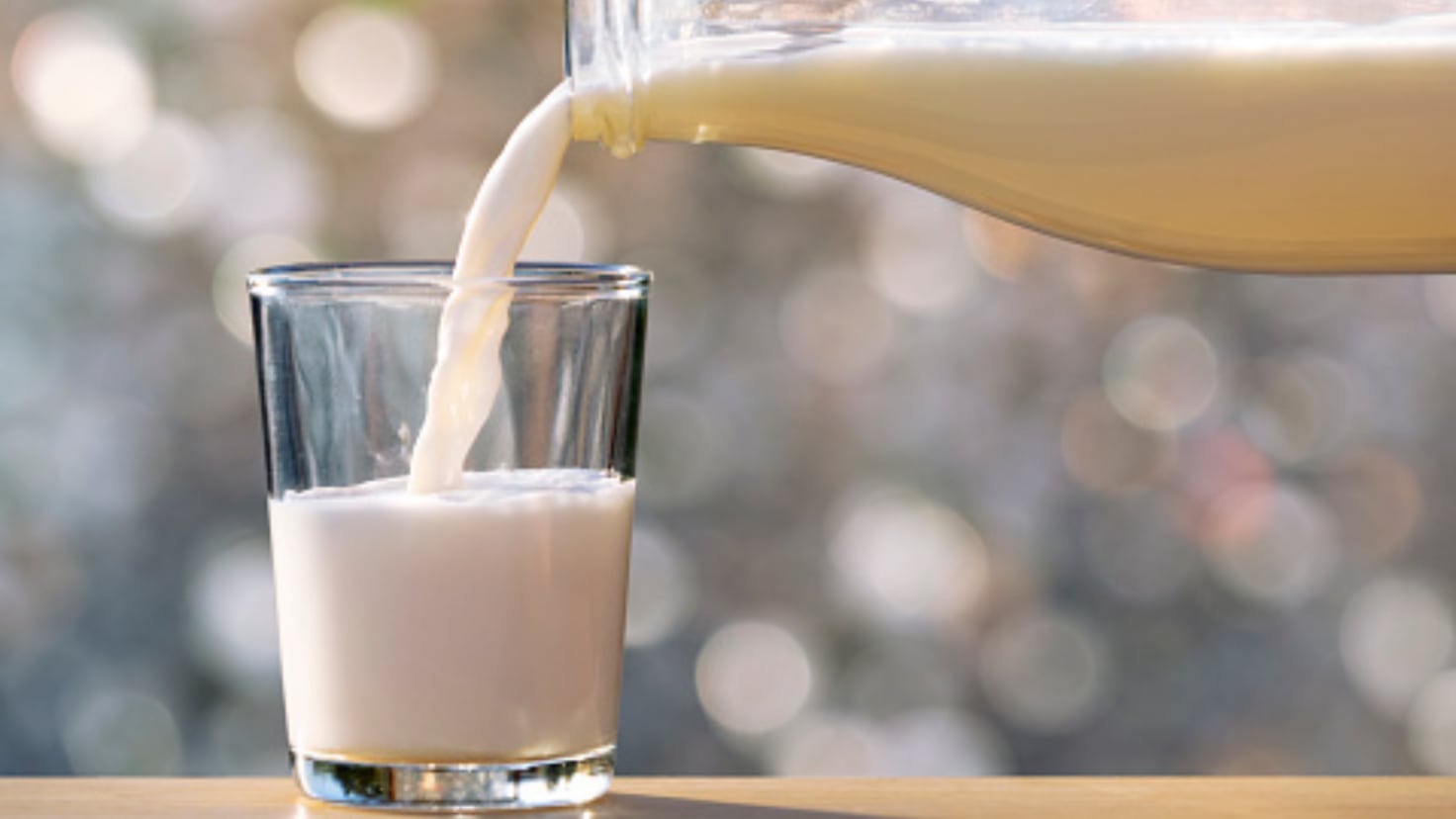 The best supermarket milk, according to the OCU
