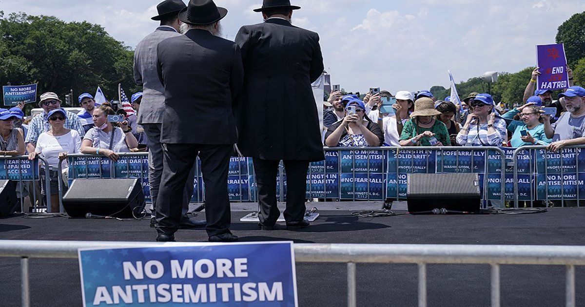 The future of Jewish life in the West is threatened, warns Jewish organization
