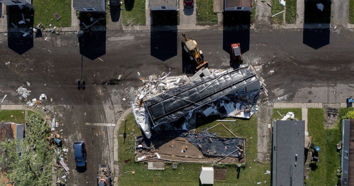 Tornadoes in the southeast of the country leave three dead and buildings destroyed

