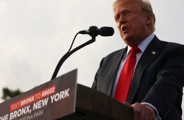 Trump holds rally in South Bronx
