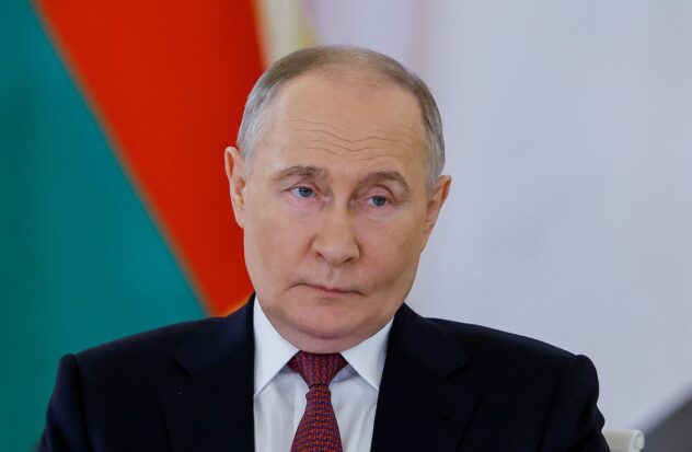 War Russia - Ukraine and Israel - Palestine, live: Putin dismisses the Defense Minister
