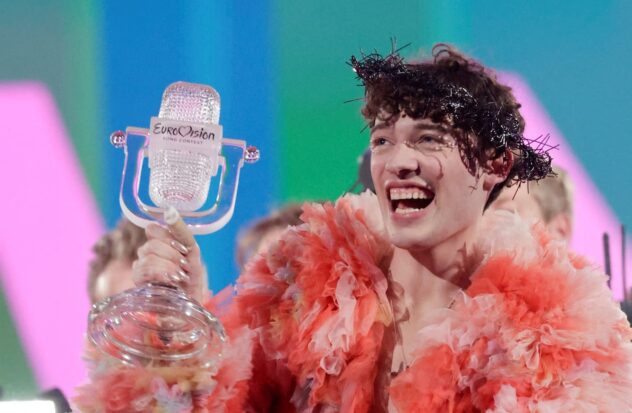What does the flag carried by Nemo, the first non-binary person to win Eurovision with The Code, mean?
