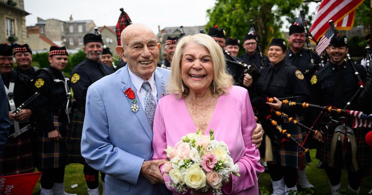 100-year-old World War II veteran marries in Normandy
