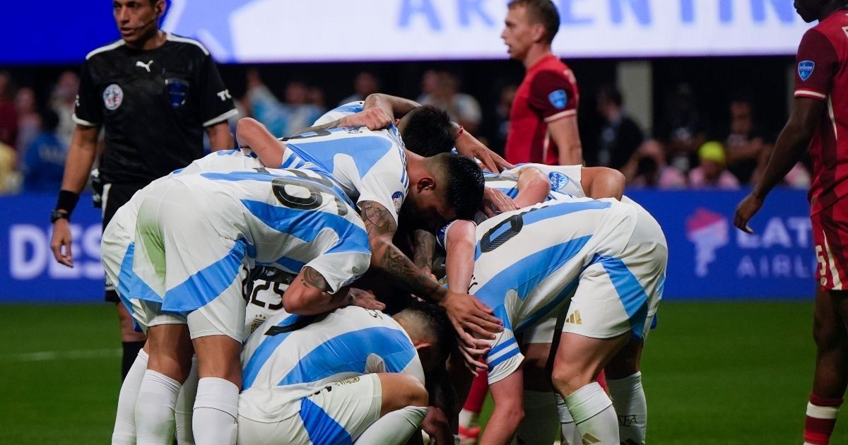 Argentina and Messi convince in their debut against a well-established Canada