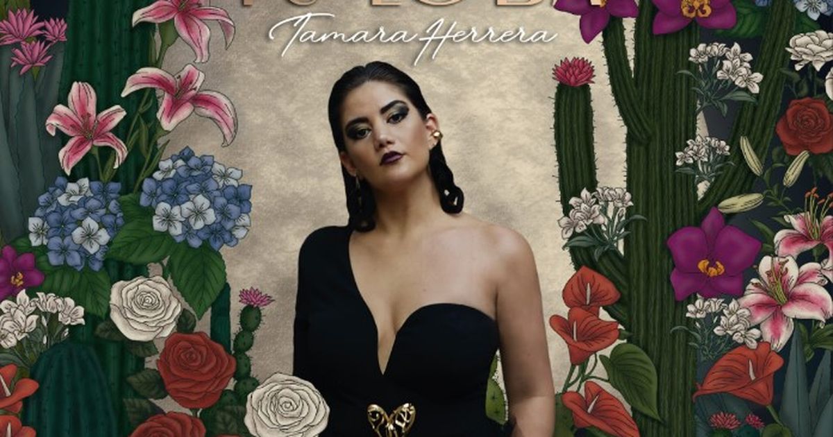 Mexican singer-songwriter debuts with the album Tu loba