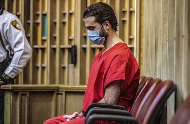 Pablo Lyle remains seated during a hearing at the Richard E. Gerstein Justice Building in Miami on December 8, 2022. They release a new photo of the actor from prison.