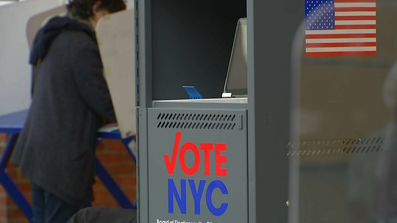 Primary elections begin in New York