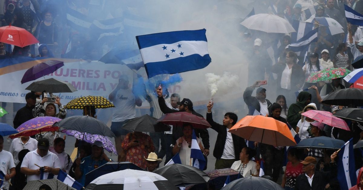 Protests in Honduras against the presence of the Sao Paulo Forum