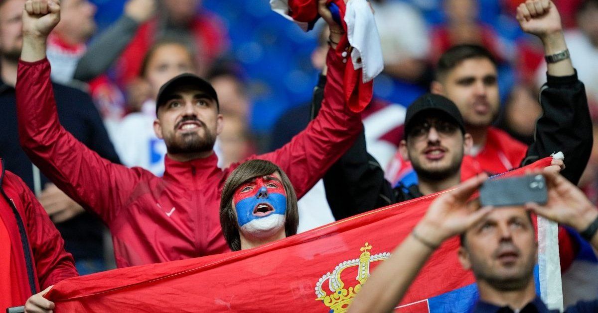 Serbia threatens to leave the Euro if Croatia and Albania are not punished for chanting
