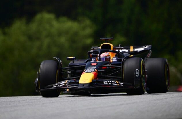 Verstappen takes pole from McLaren in Austria
