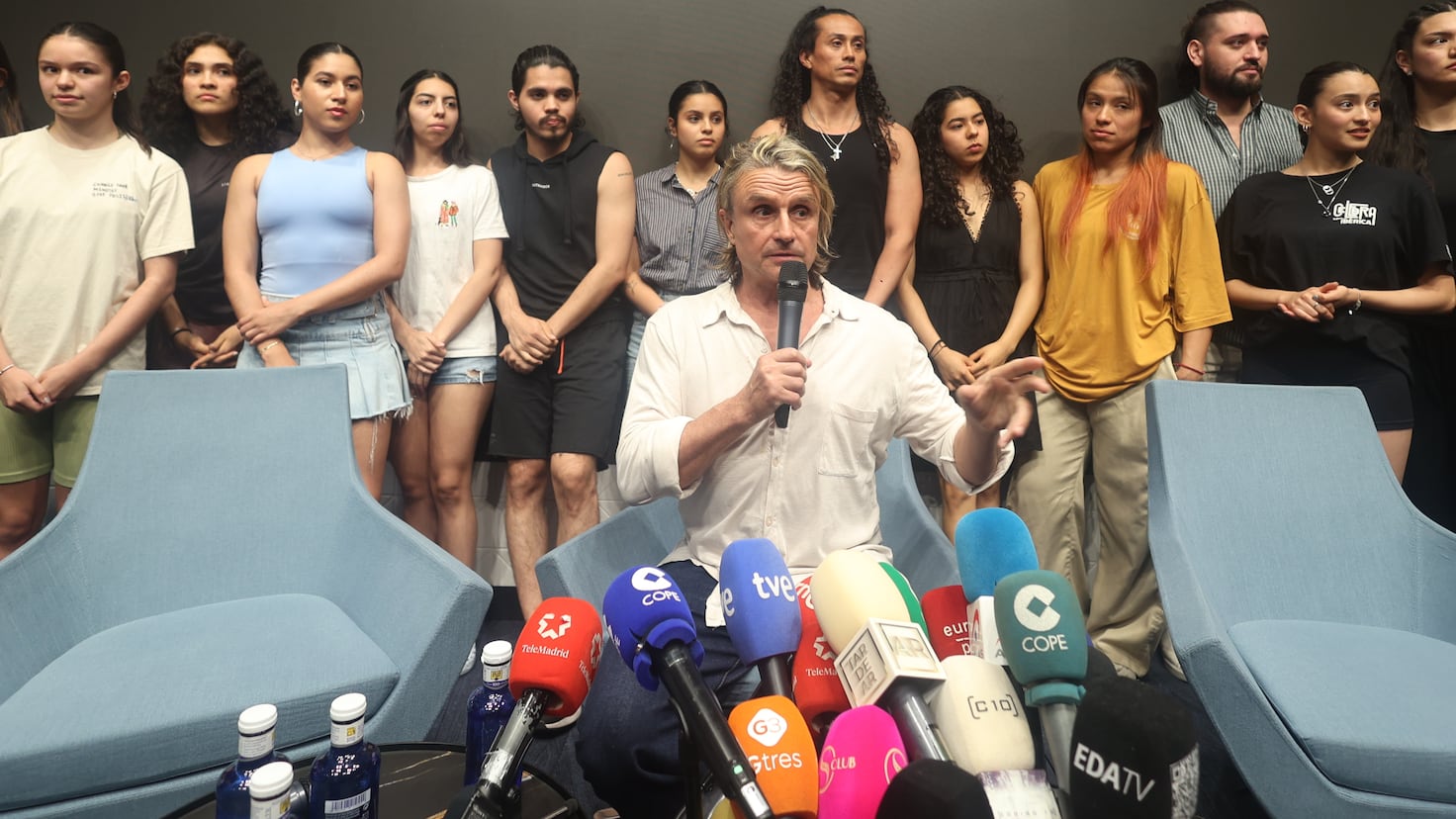 17 Mexican dancers from Nacho Cano's musical denounce police for coercion