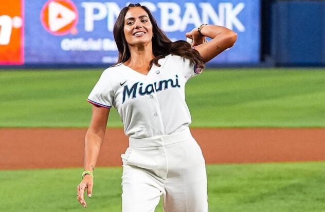 Aly Sanchez throws out the first pitch in a Miami Marlins game
