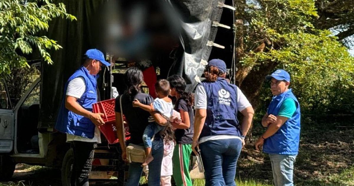 Armed group kidnaps 13 people near Colombia-Venezuela border