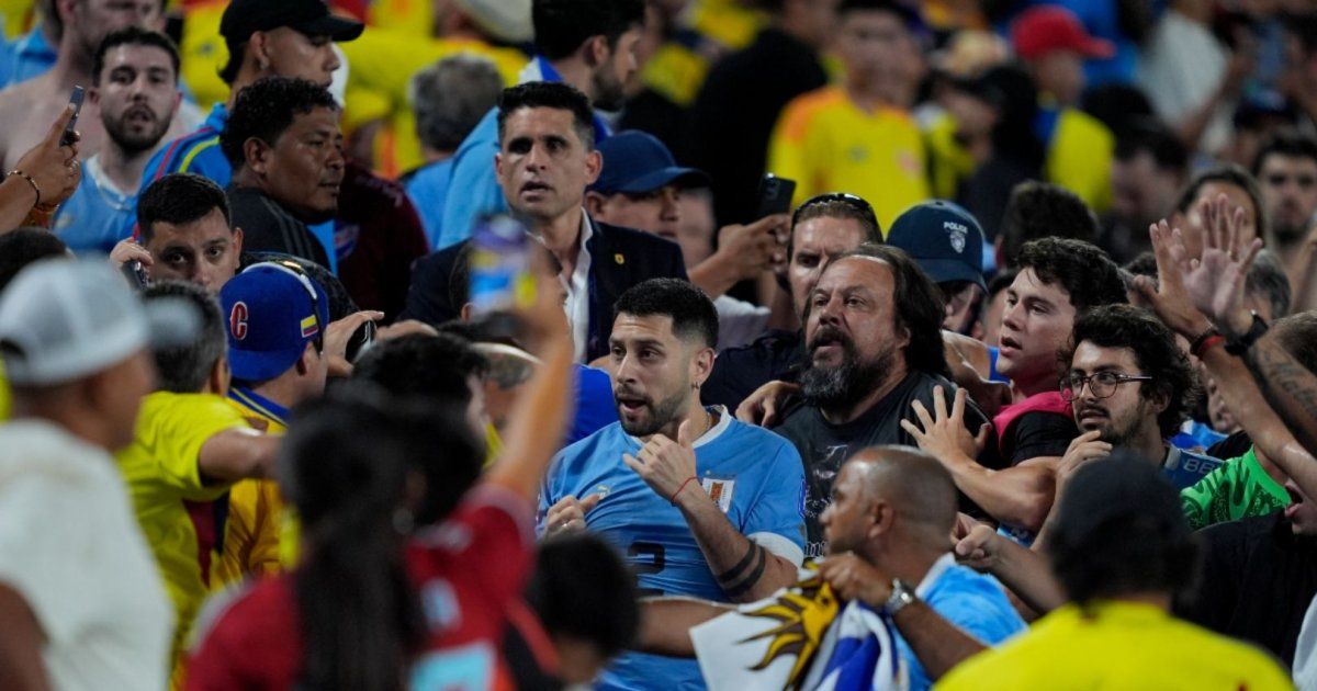 Battle royale between Uruguayan star and Colombian fans
