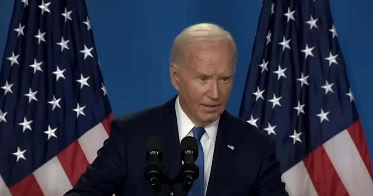 Biden refers to Kamala Harris as "Vice President Trump" at press conference