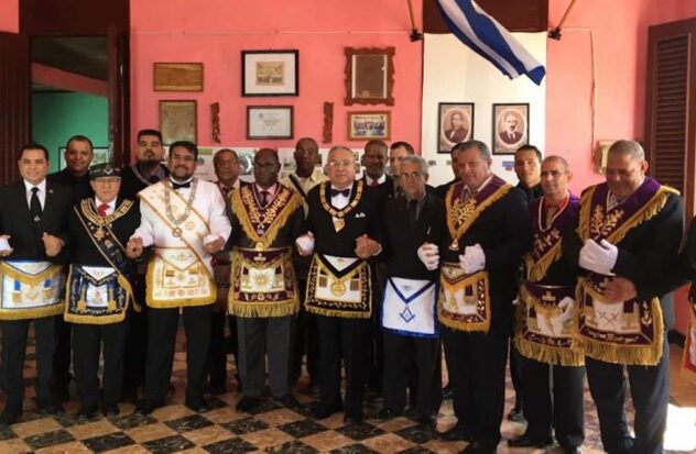 Cuban Freemasons Disavow Leader Imposed by Regime
