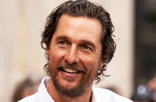 Matthew McConaughey, unrecognizable after being stung by a bee
