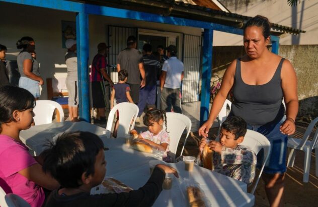 Migrants pause in the Amazon now that reaching the United States is more complicated

