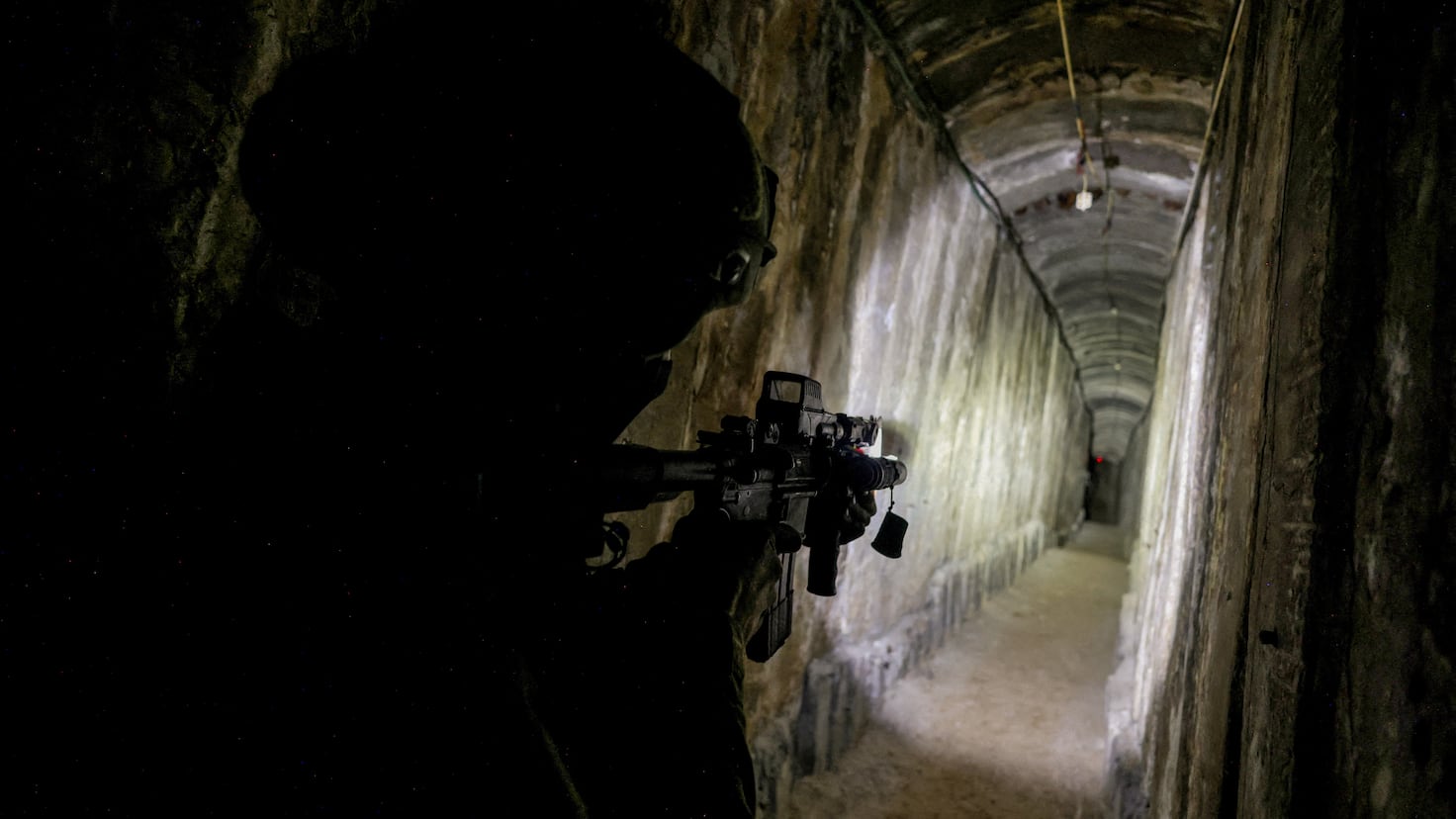 Israel discovers a large tunnel between Gaza and Egypt