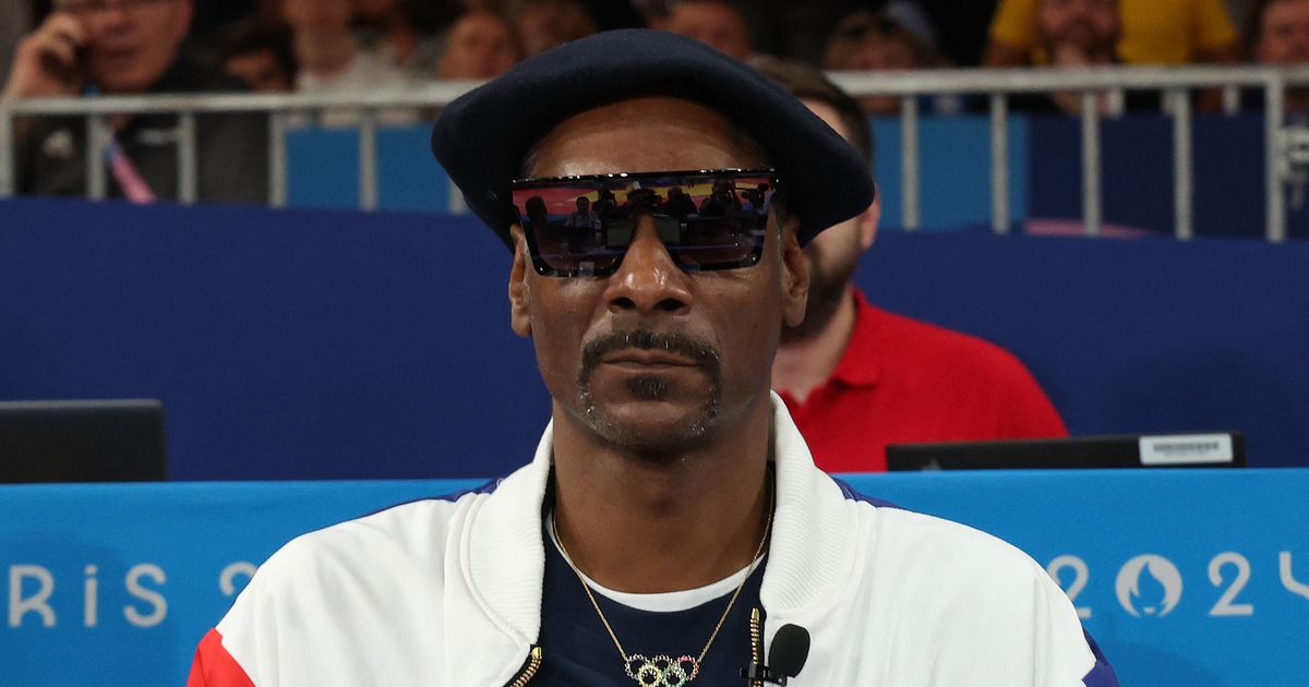 Snoop Dogg dresses up as a horseman at Versailles